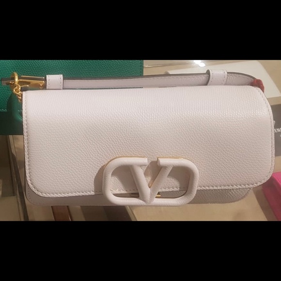 Valentino Garavani VSling Leather Belt - Picture 2 of 2